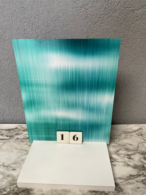 0016 - Green Reflective Stripes